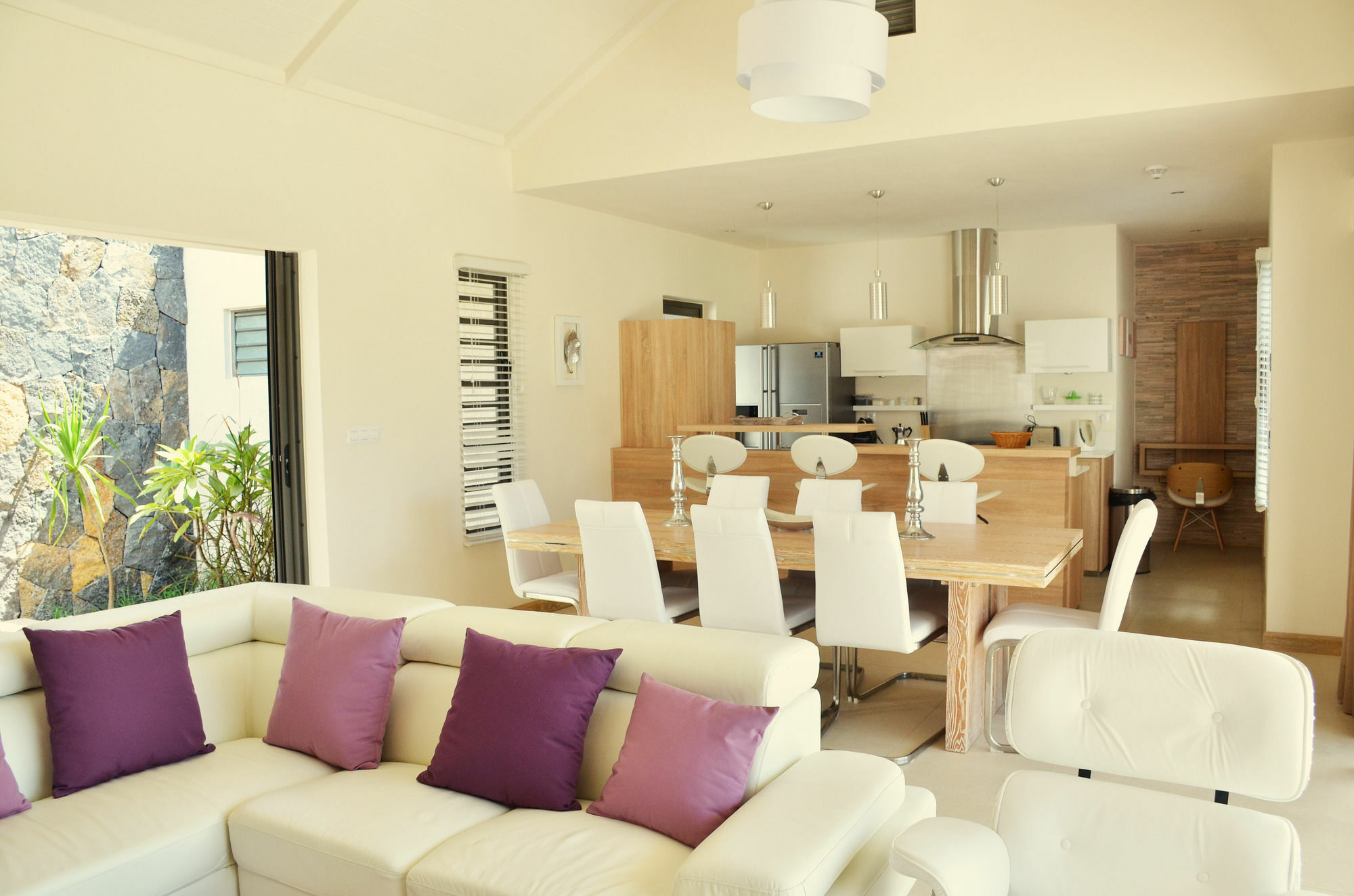 Clos Du Littoral By Fine & Country กรองด์เบย์ ภายนอก รูปภาพ